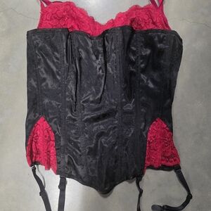 Fredricks Hollywood Black Satin Corset with Red Lace Accents Size 32